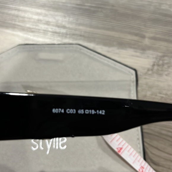 Stylle Sunglasses - Picture 5 of 6